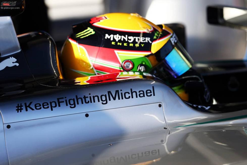 Lewis Hamilton (Mercedes) grüßt Michael Schumacher 