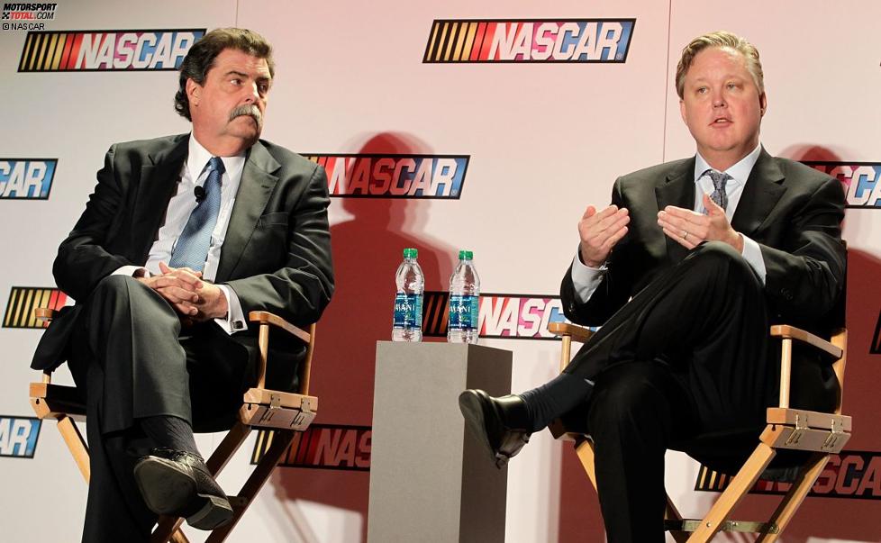 NASCAR-Präsident Mike Helton und NASCAR-Chef Brian France bei der ersten Fragestunde zum neuen Chase-Format