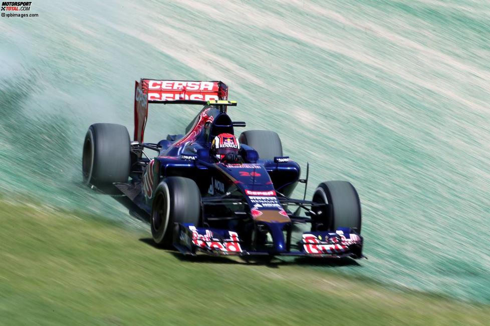 Daniil Kwjat (Toro Rosso) auf Abwegen