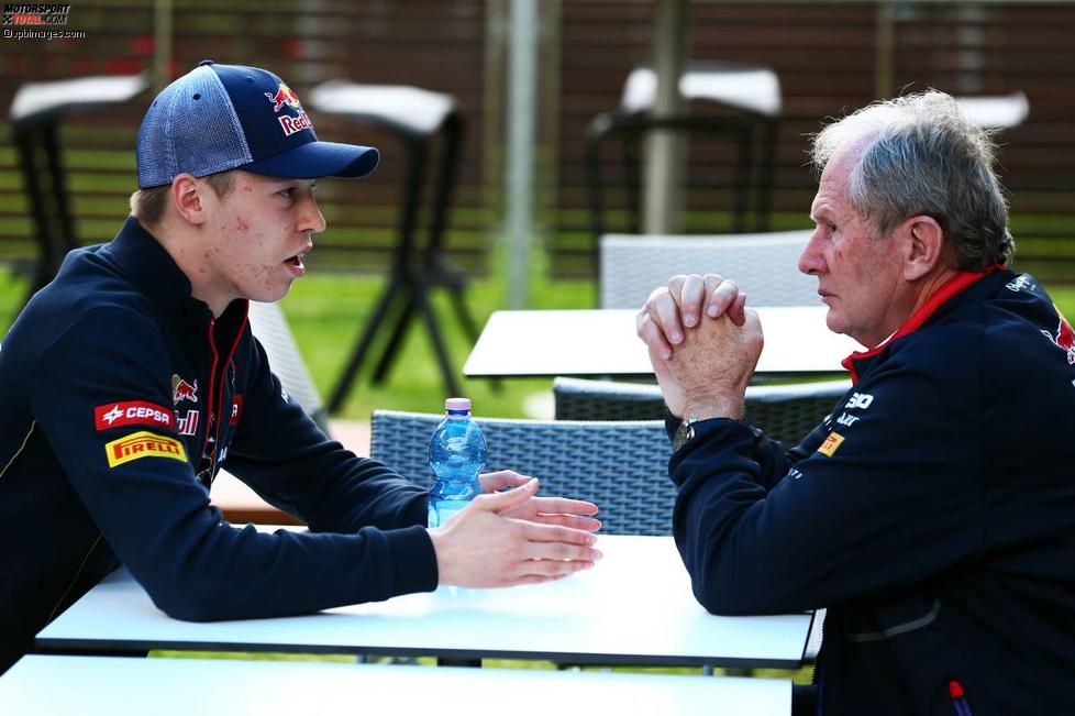 Daniil Kwjat (Toro Rosso) und Helmut Marko 