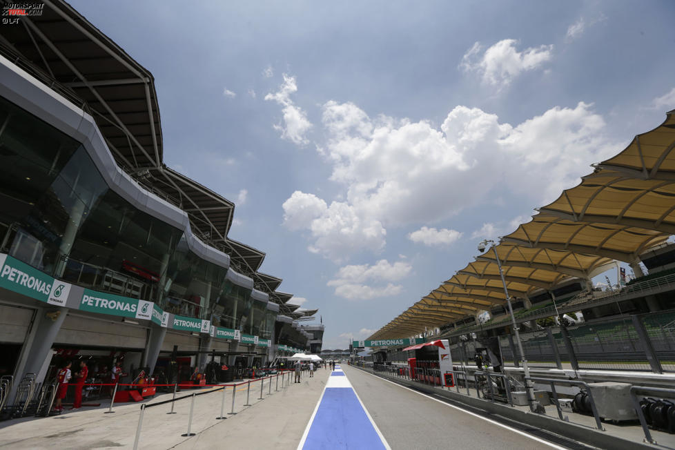 Boxengasse in Sepang