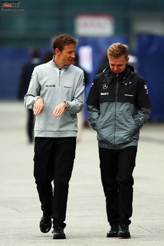 Jenson Button (McLaren) und Kevin Magnussen (McLaren) 