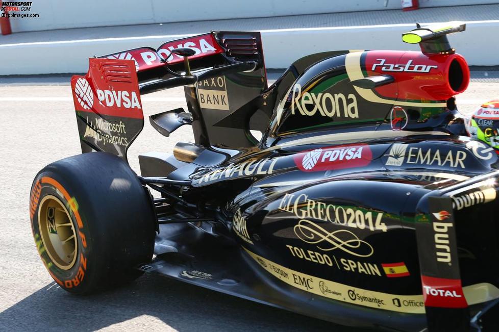 Pastor Maldonado (Lotus) 