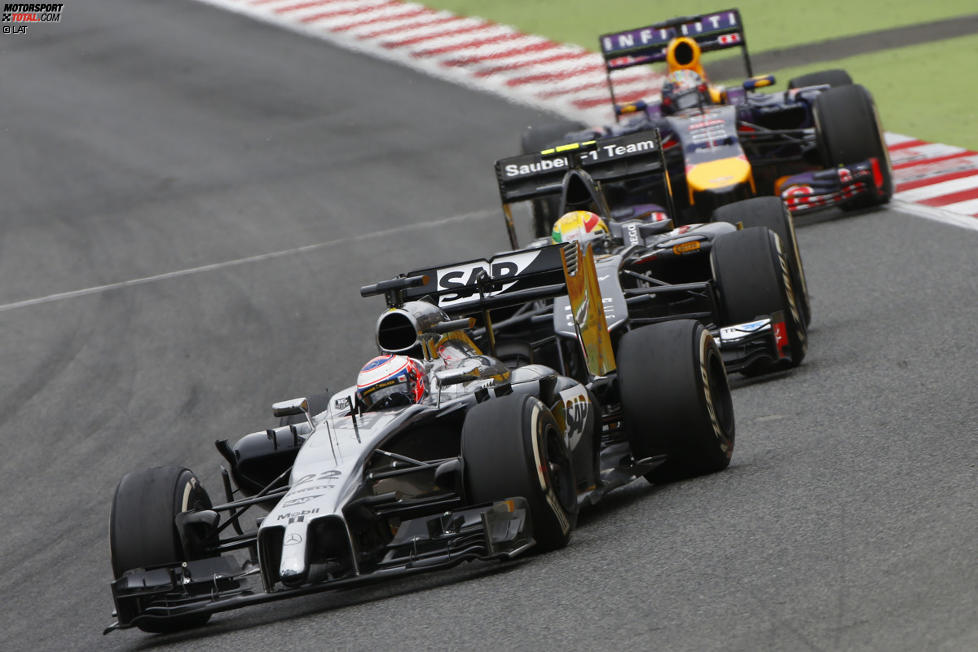 Jenson Button (McLaren), Esteban Gutierrez (Sauber) und Sebastian Vettel (Red Bull) 