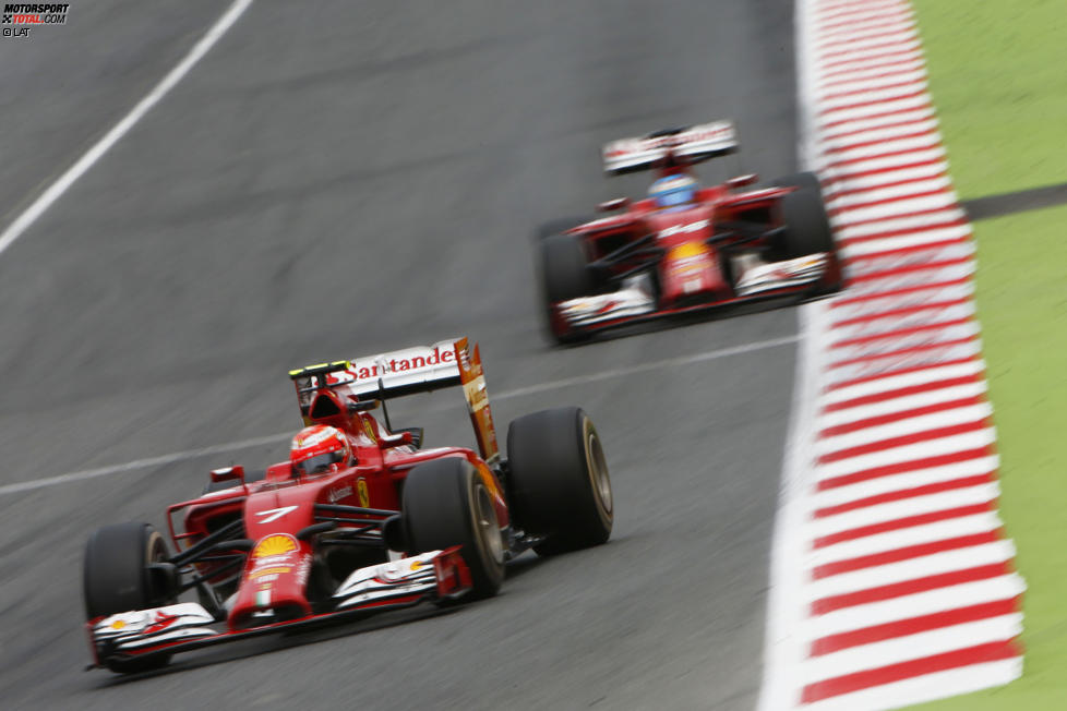 Kimi Räikkönen (Ferrari) und Fernando Alonso (Ferrari) 