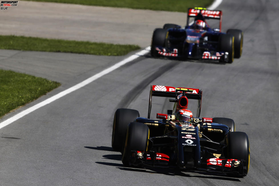 Pastor Maldonado (Lotus) und Daniil Kwjat (Toro Rosso) 