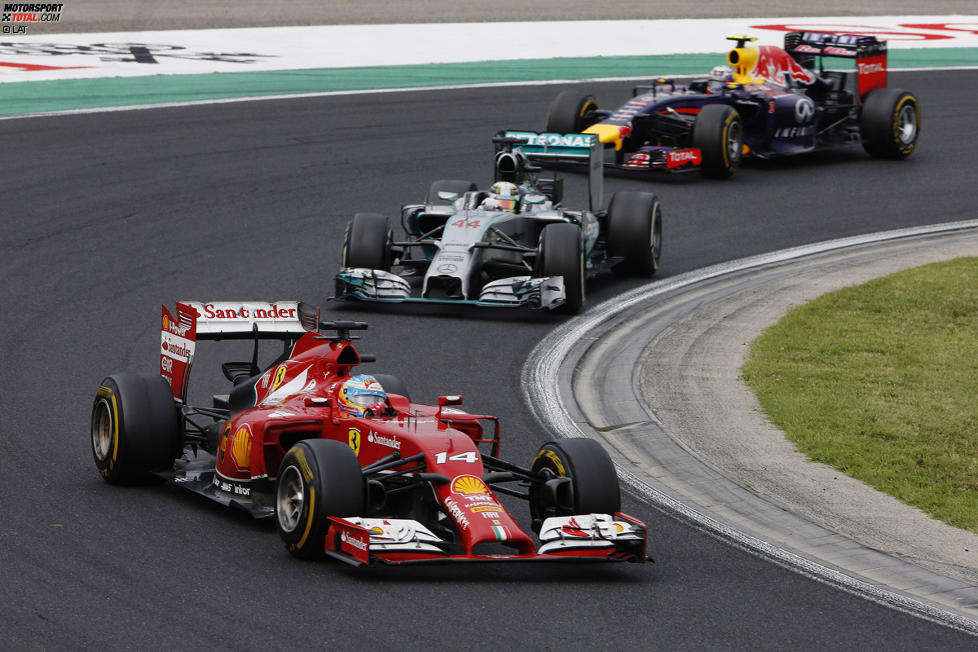 Fernando Alonso (Ferrari), Lewis Hamilton (Mercedes) und Daniel Ricciardo (Red Bull) 