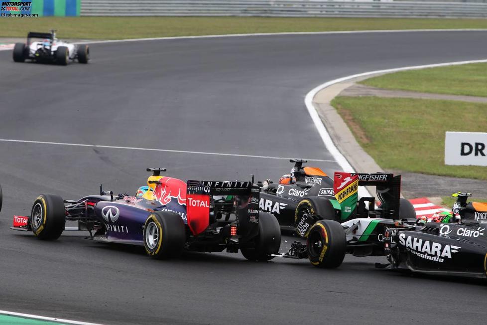 Sebastian Vettel (Red Bull) und Sergio Perez (Force India) 