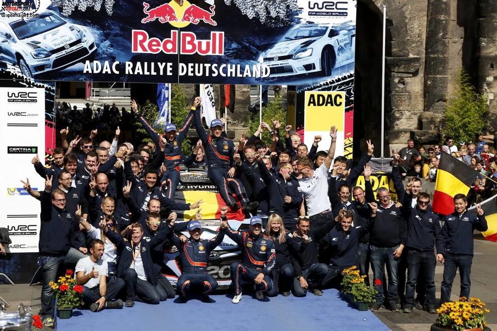 Thierry Neuville (Hyundai) und Nicolas Gilsoul (Hyundai) 