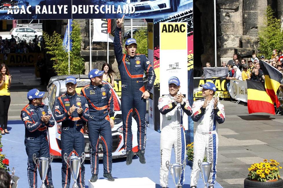 Daniel Sordo (Hyundai), Marc Marti (Hyundai), Thierry Neuville (Hyundai), Nicolas Gilsoul (Hyundai) und Andreas Mikkelsen (Volkswagen II) 