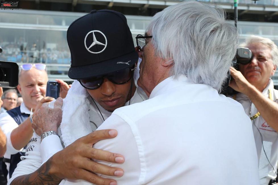 Lewis Hamilton (Mercedes) und Bernie Ecclestone 