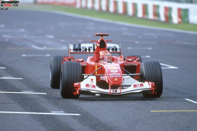 Michael Schumacher gewinnt mit dem Ferrari F2004 seinen siebten WM-Titel