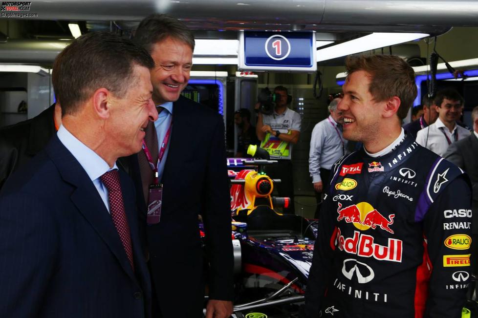 Dmitri Kosak, Vize-Ministerpräsident der Regierung der Russischen Föderation und Sebastian Vettel (Red Bull) 