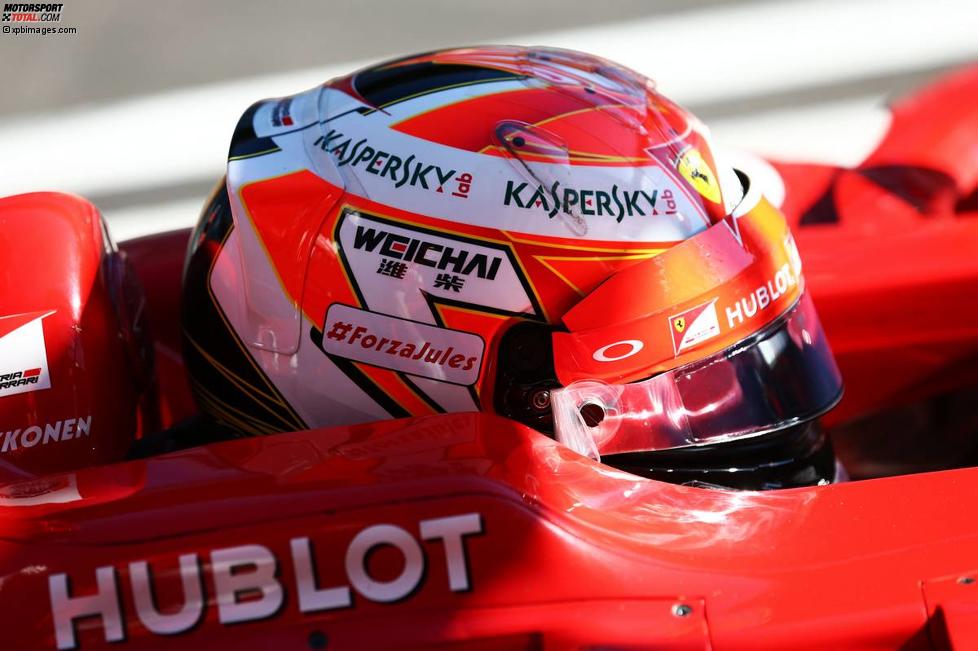  (Marussia) und Kimi Räikkönen (Ferrari) 