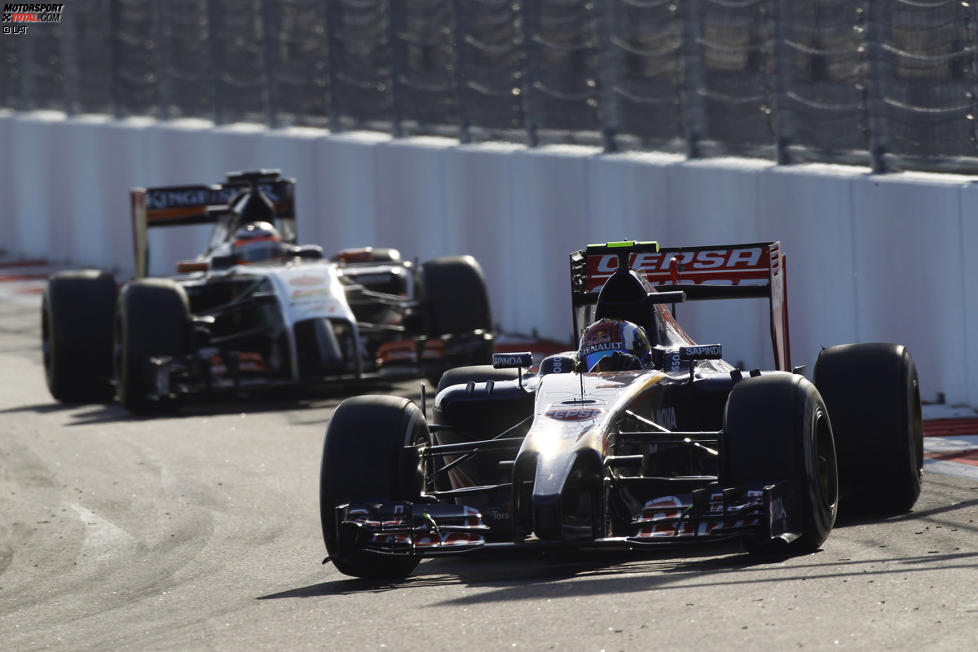 Daniil Kwjat (Toro Rosso) und Sergio Perez (Force India) 