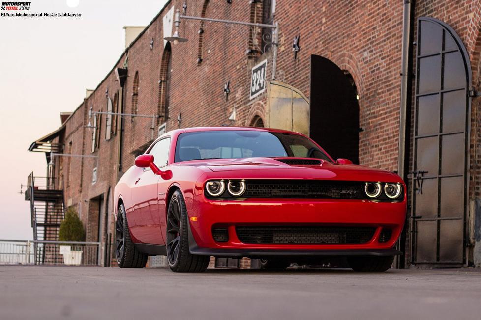 Dodge Challenger SRT Hellcat 