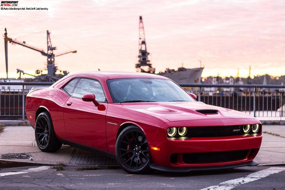 Dodge Challenger SRT Hellcat 