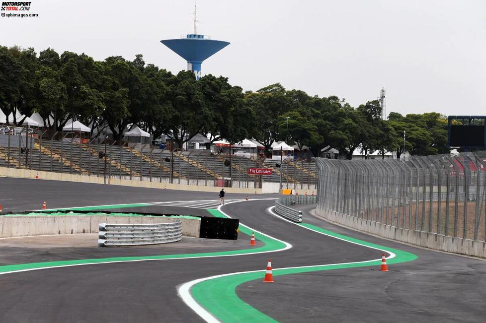 Neue Boxeneinfahrt in Interlagos