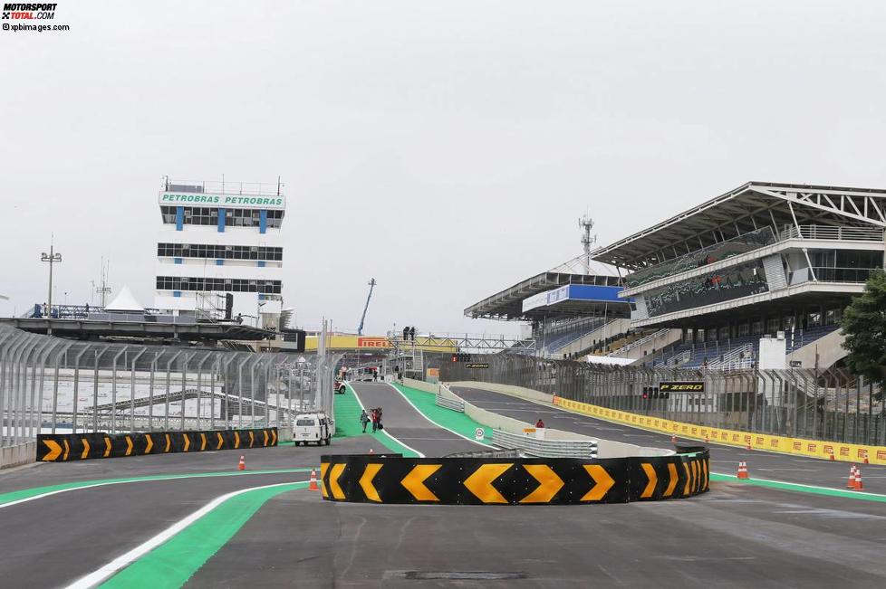 Neue Boxeneinfahrt in Interlagos