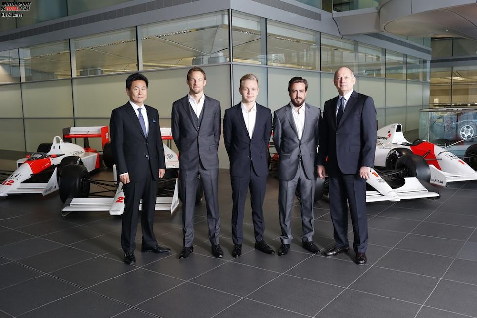 Jenson Button, Fernando Alonso, Ron Dennis, Kevin Magnussen und  Yasuhisa Arai 