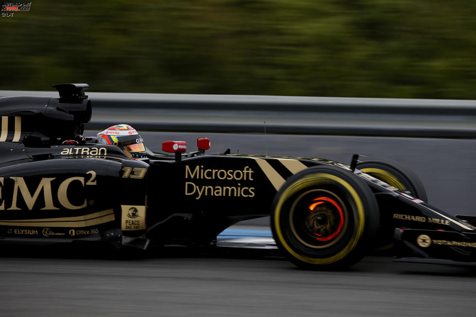 Pastor Maldonado (Lotus) 