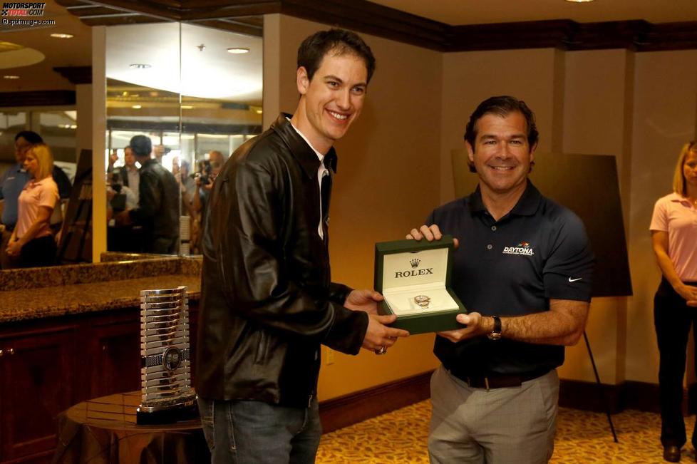 Joey Logano (Penske) und Daytona-Streckenchef Joie Chitwood