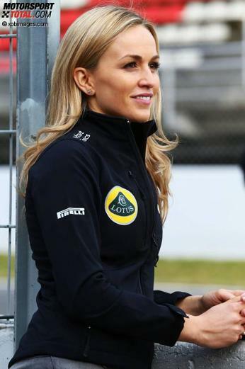 Die neue Beauty-Queen der Formel 1: Carmen Jorda ist Entwicklungsfahrerin.