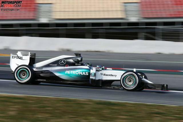 Bestzeit für Nico Rosberg. Mercedes zieht erstmals bei den Wintertests weiche Reifen auf, und prompt fährt Nico Rosberg mit 1:22.792 Minuten die schnellste Runde des Tages.