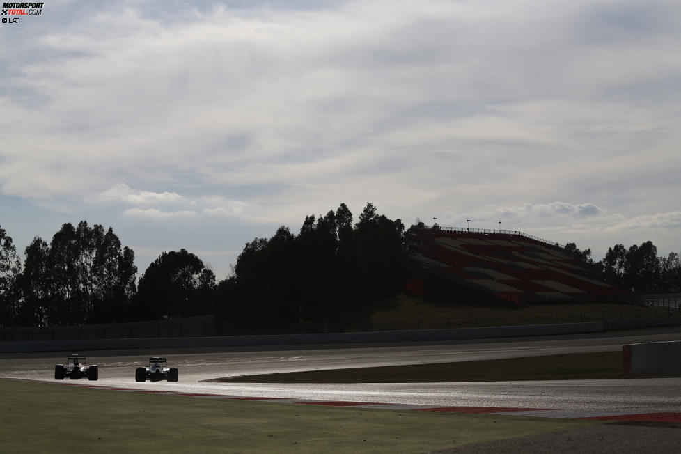 Sebastian Vettel (Ferrari) und Nico Rosberg (Mercedes) 