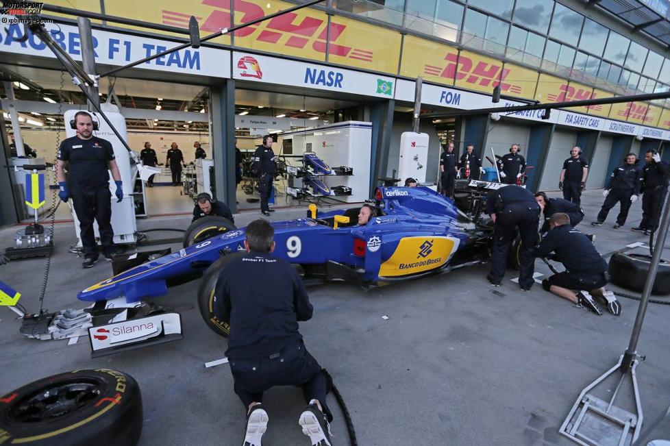 Boxenstoppübung bei Sauber