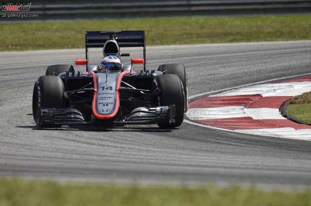 Alonso spulte am Tag seines Comebacks im McLaren-Cockpit 45 Runden ab Alonso spulte am Tag seines Comebacks im McLaren-Cockpit 45 Runden ab