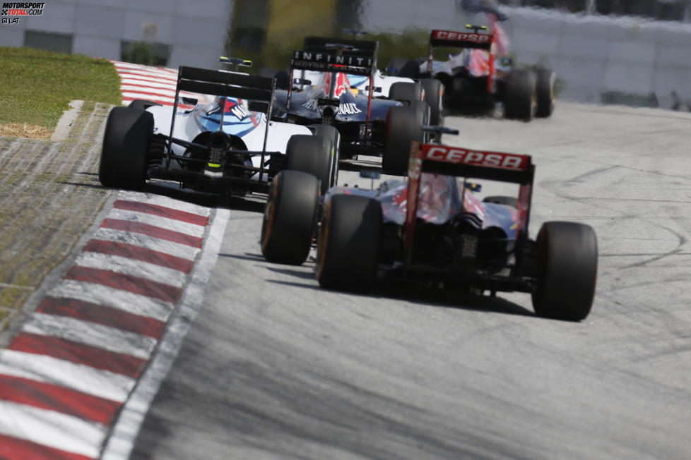 Valtteri Bottas (Williams) und Max Verstappen (Toro Rosso) 