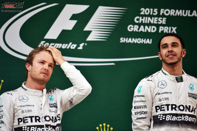 Nico Rosberg und Lewis Hamilton trennten auf dem Podium Welten