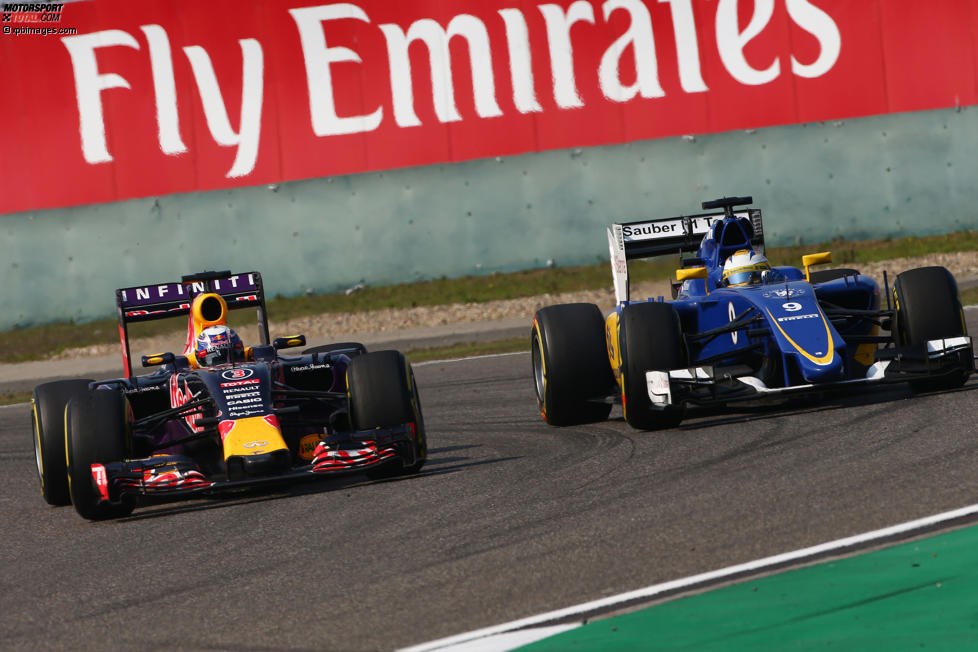 Daniel Ricciardo (Red Bull) und Marcus Ericsson (Sauber) 