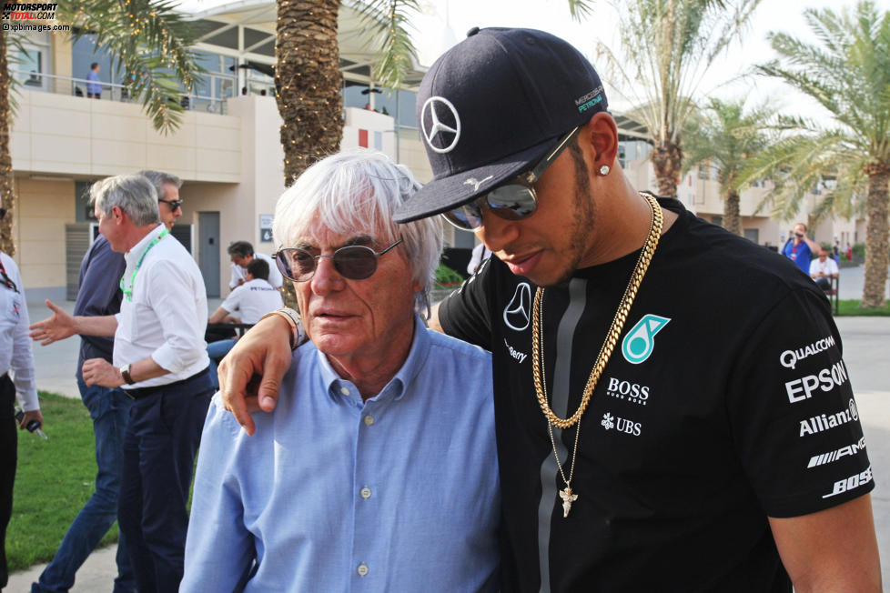 Bernie Ecclestone und Lewis Hamilton (Mercedes) 