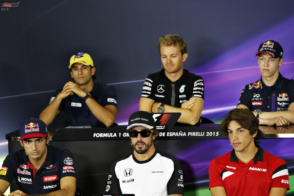 Felipe Nasr (Sauber), Nico Rosberg (Mercedes), Daniil Kwjat (Red Bull), Roberto Merhi (Manor-Marussia), Fernando Alonso (McLaren) und Carlos Sainz (Toro Rosso) 
