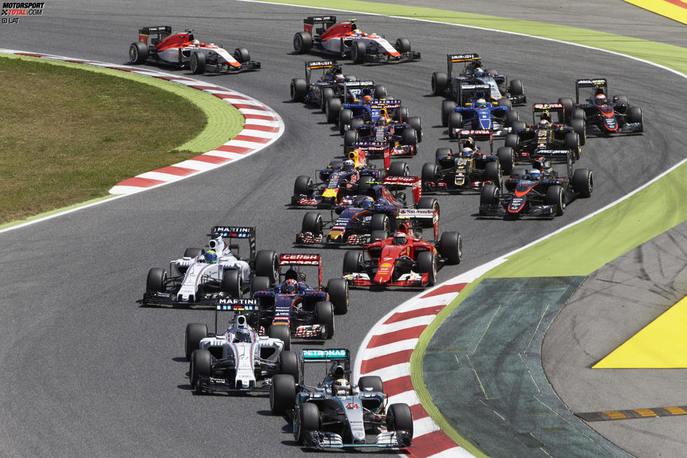 Lewis Hamilton (Mercedes) und Valtteri Bottas (Williams) 