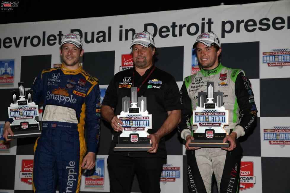Teambesitzer Michael Andretti mit seinen beiden erfolgreichen Fahrern Carlos Munoz und Marco Andretti