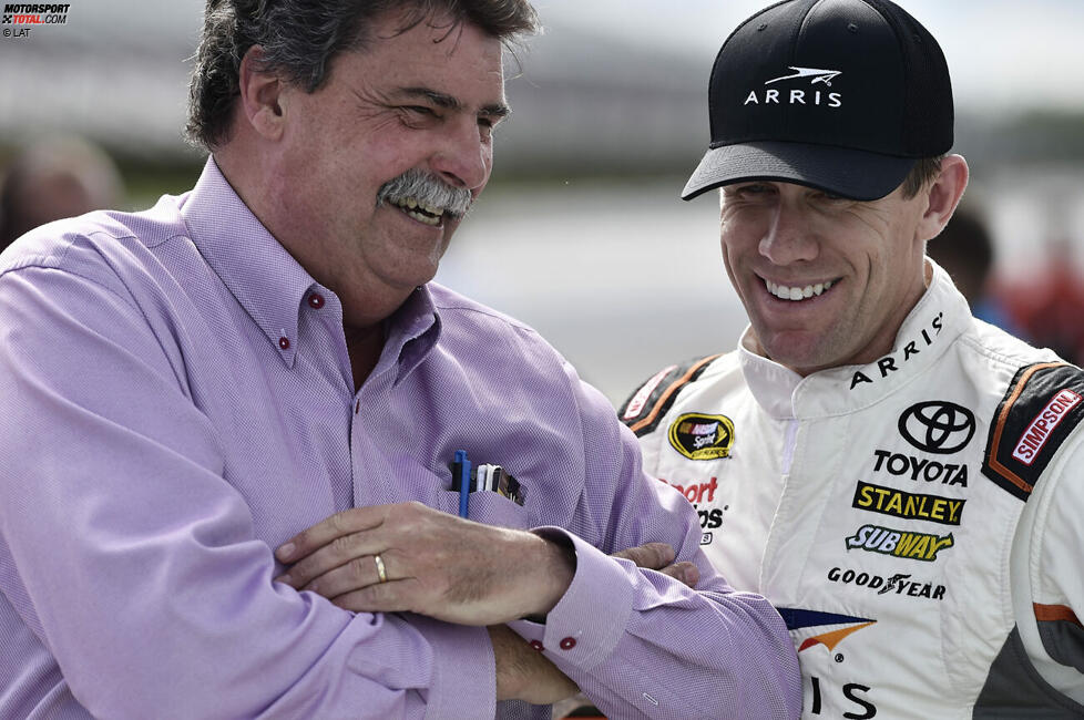 Carl Edwards und NASCAR-Präsident Mike Helton