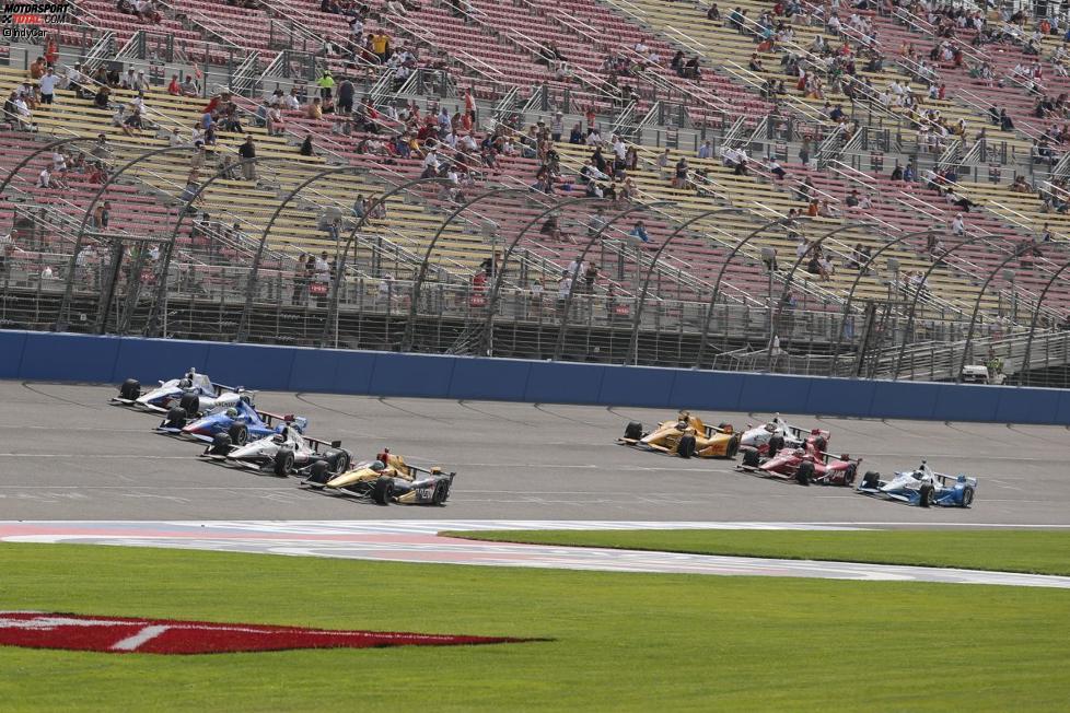 Keine Pace-Laps, sondern Renntempo: Pack-Racing in Fontana