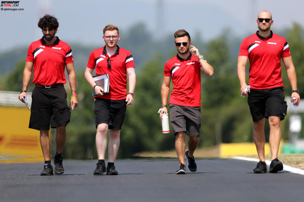 Will Stevens (Manor-Marussia) beim Track-Walk