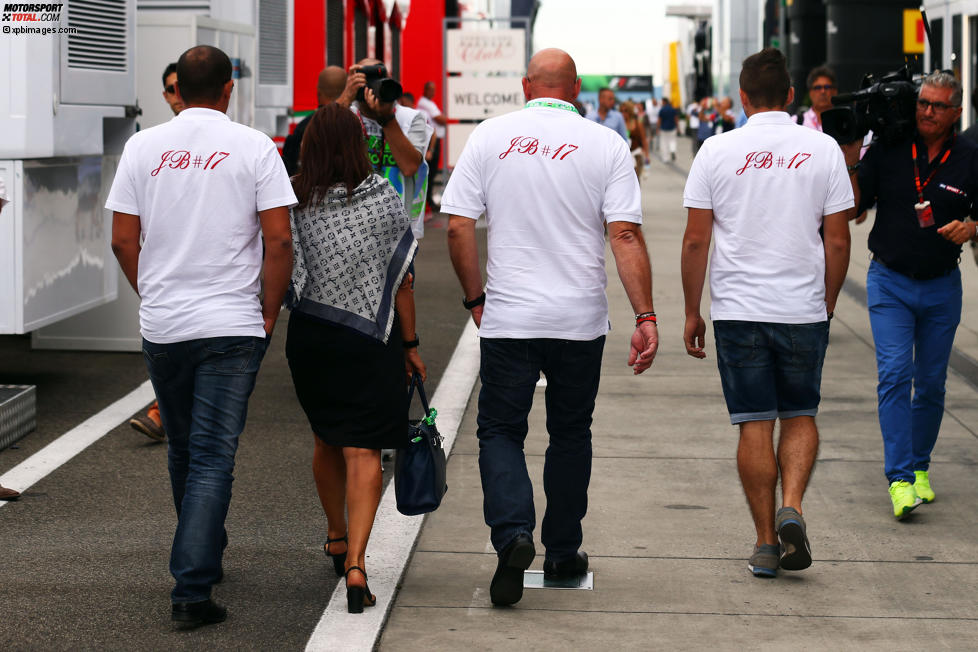 Die Familie von Jules Bianchi zu Besuch im Fahrerlager