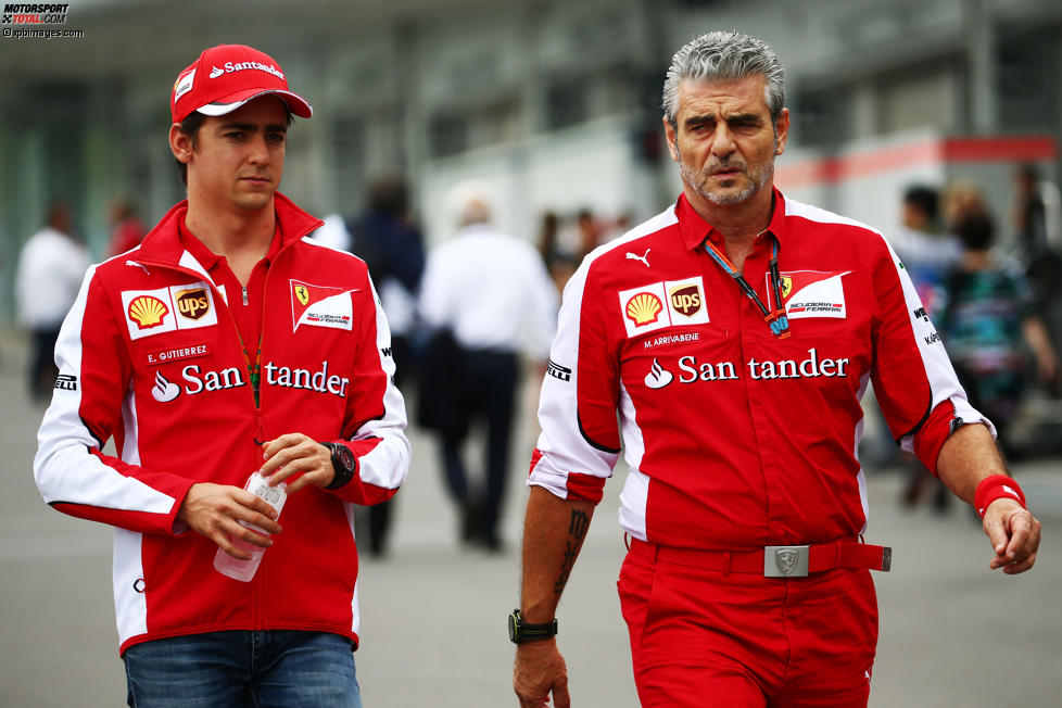 Esteban Gutierrez und Maurizio Arrivabene (Ferrari) 