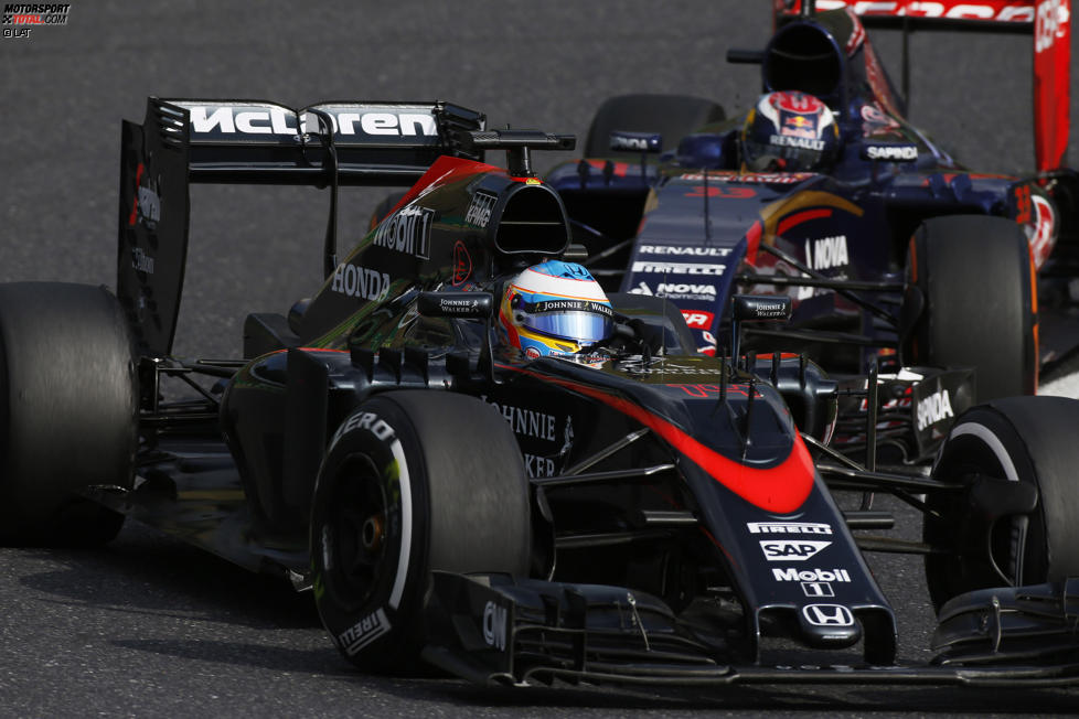 Fernando Alonso (McLaren) und Max Verstappen (Toro Rosso) 