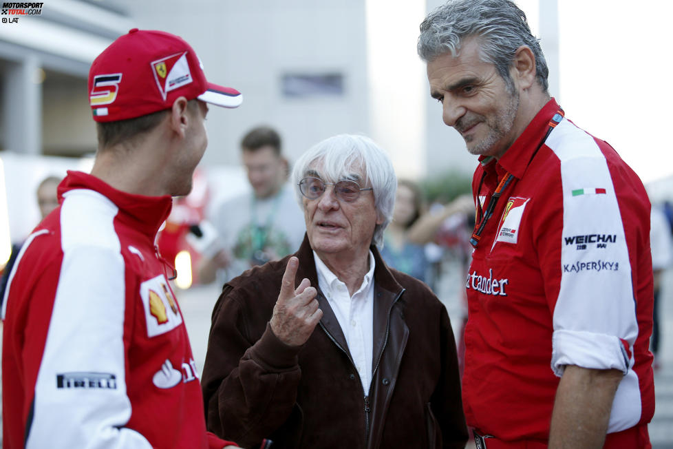 Bernie Ecclestone, Maurizio Arrivabene und Sebastian Vettel (Ferrari) 
