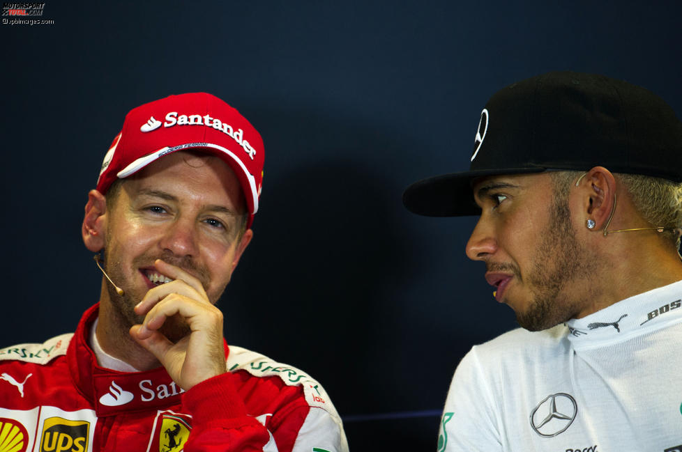 Sebastian Vettel (Ferrari) und Lewis Hamilton (Mercedes) 