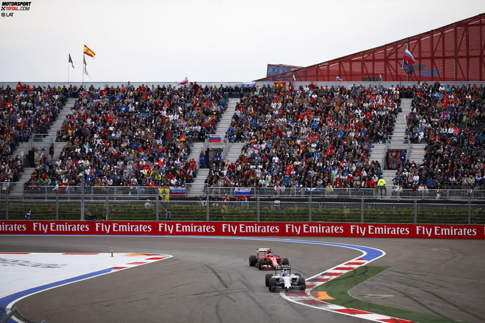 Valtteri Bottas (Williams) und Kimi Räikkönen (Ferrari) 