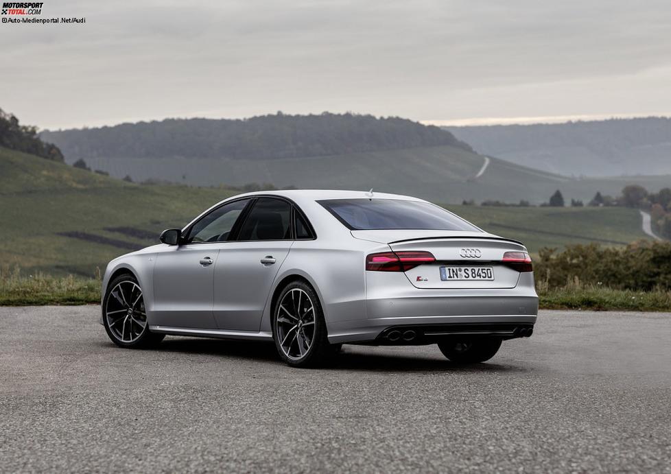 Audi S8 Plus