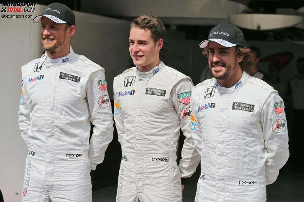 Jenson Button (McLaren), Stoffel Vandoorne und Fernando Alonso (McLaren) 