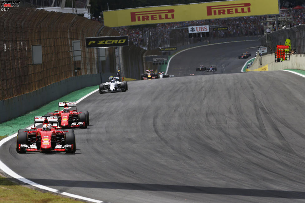 Sebastian Vettel (Ferrari) und Kimi Räikkönen (Ferrari) 